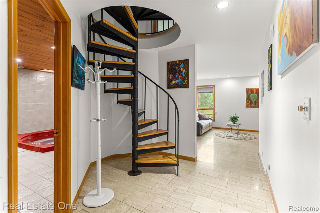 18191 Country Club Circle, Riverview, MI 48193 — Photo 25