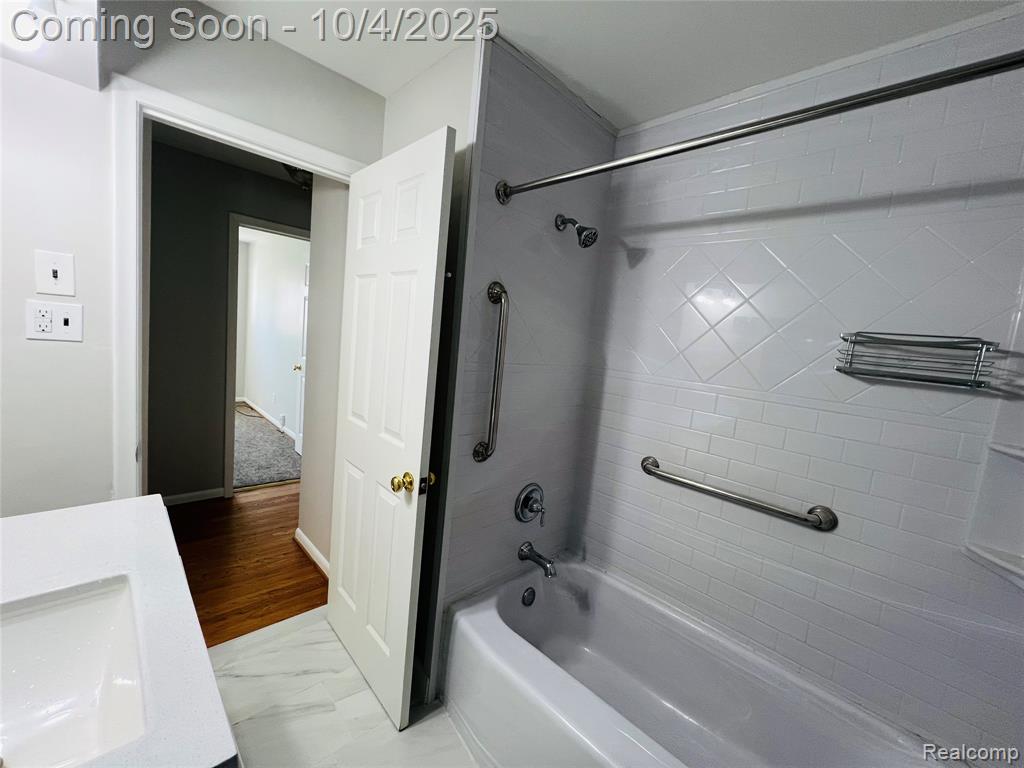 939 Deering Street, Garden City, MI — Photo 22