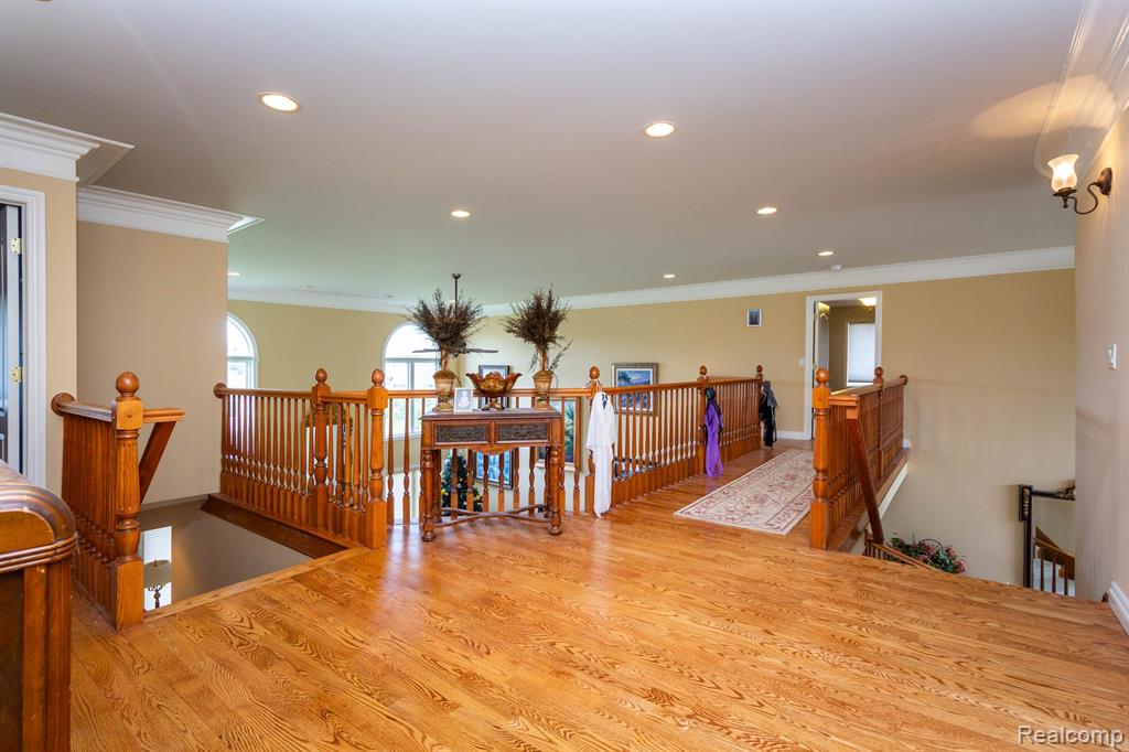 49759 Lakebridge Drive, Shelby Twp, MI 48315 — Photo 33