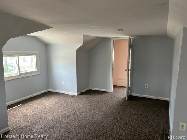 50 W Milton Avenue, Hazel Park, MI 48030 — Photo 14