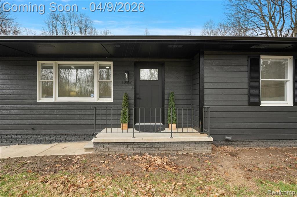 5840 Spring Valley Lane, Dryden, MI 48428 — Photo 4