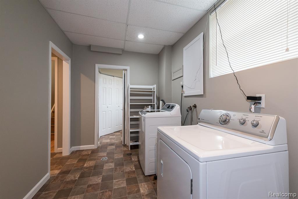 3672 W NORTH TERRITORIAL Road, Whitmore Lake, MI 48189 — Photo 37