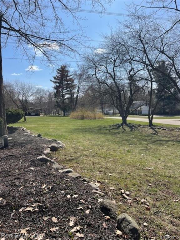 5824 WARBLER Drive, Clarkston, MI — Photo 5