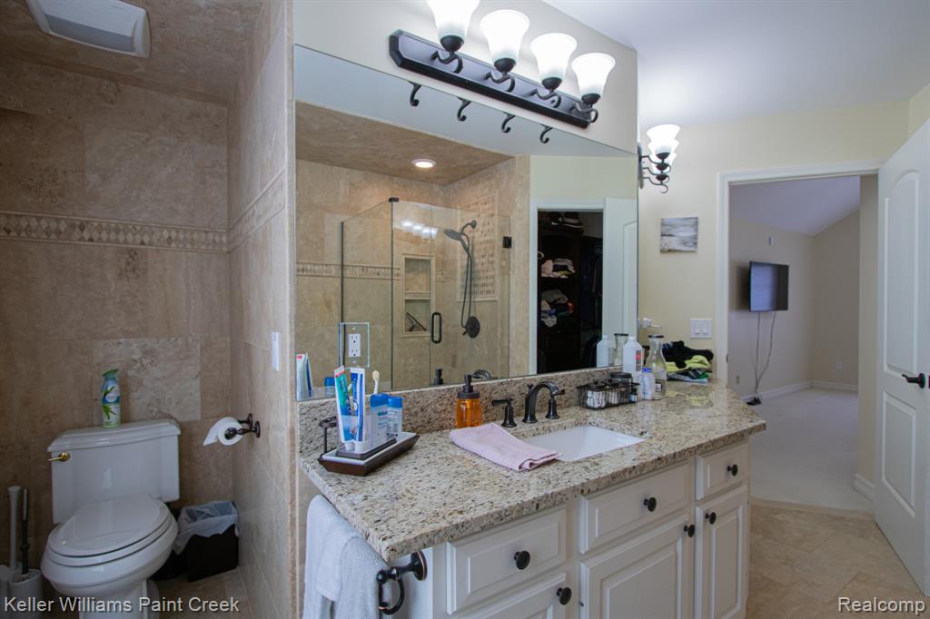 4831 Homestead Drive, Sterling Heights, MI 48314 — Photo 28