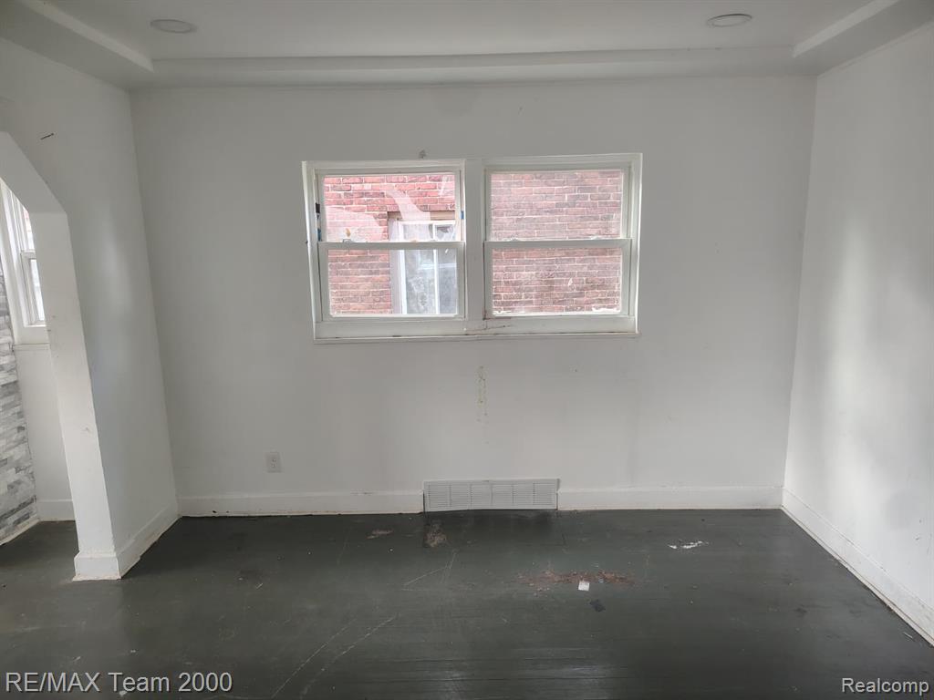 8860 Appoline Street, Detroit, MI 48228 — Photo 14