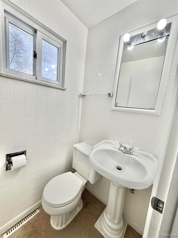 7040 Lou Mac Drive, Swartz Creek, MI 48473 — Photo 15