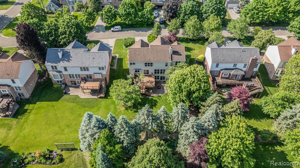 5686 Cherry Lane, West Bloomfield, MI 48324 — Photo 41