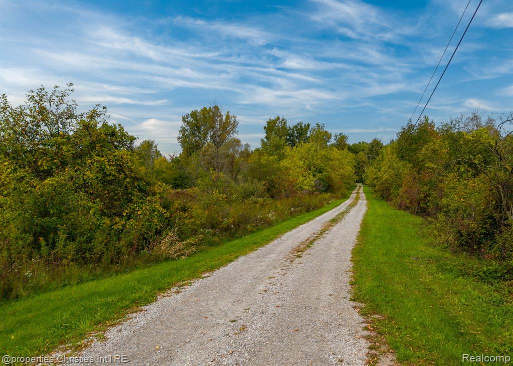 000 7 Mile Road, Northville, MI 48167