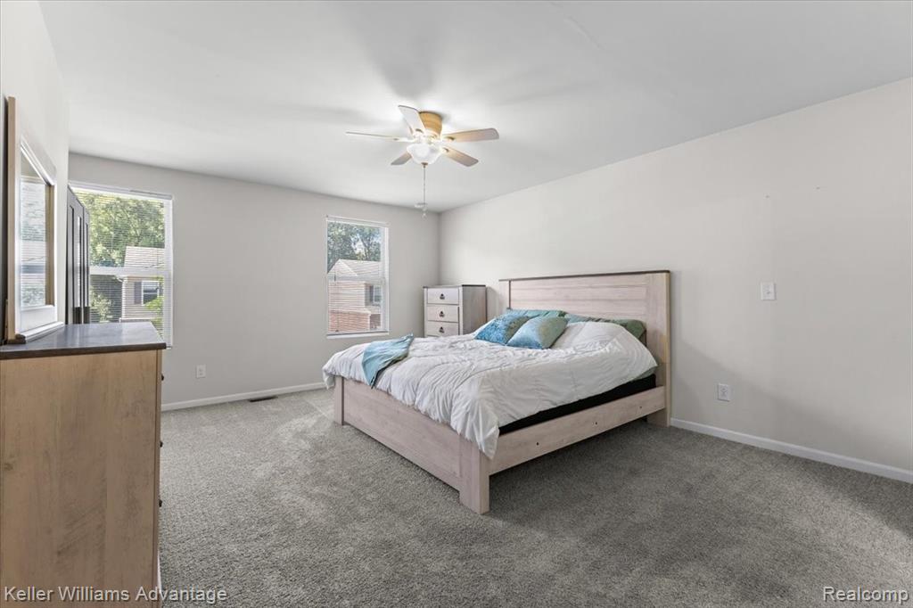 8228 Quincy Drive, Westland, MI — Photo 19