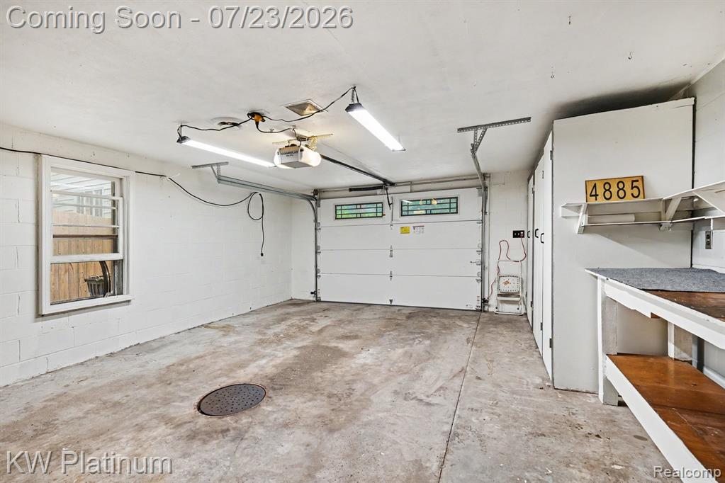 4885 Lakeshore Road, Fort Gratiot, MI 48059 — Photo 18