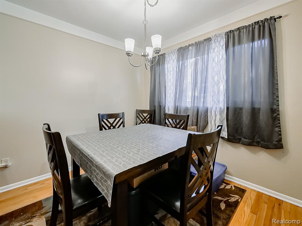 29221 Mark Avenue, Madison Heights, MI 48071 — Photo 5