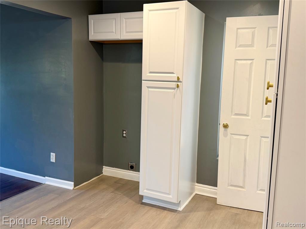 4405 Pengelly Road, Flint, MI 48507 — Photo 13