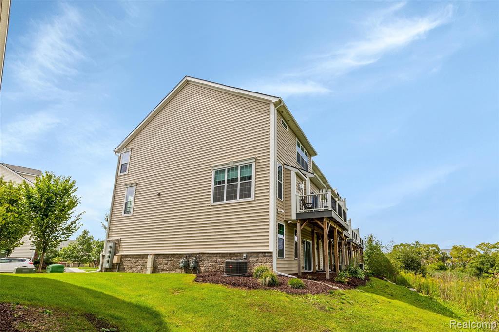 2846 RIDINGTON Road, Ann Arbor, MI 48105 — Photo 34