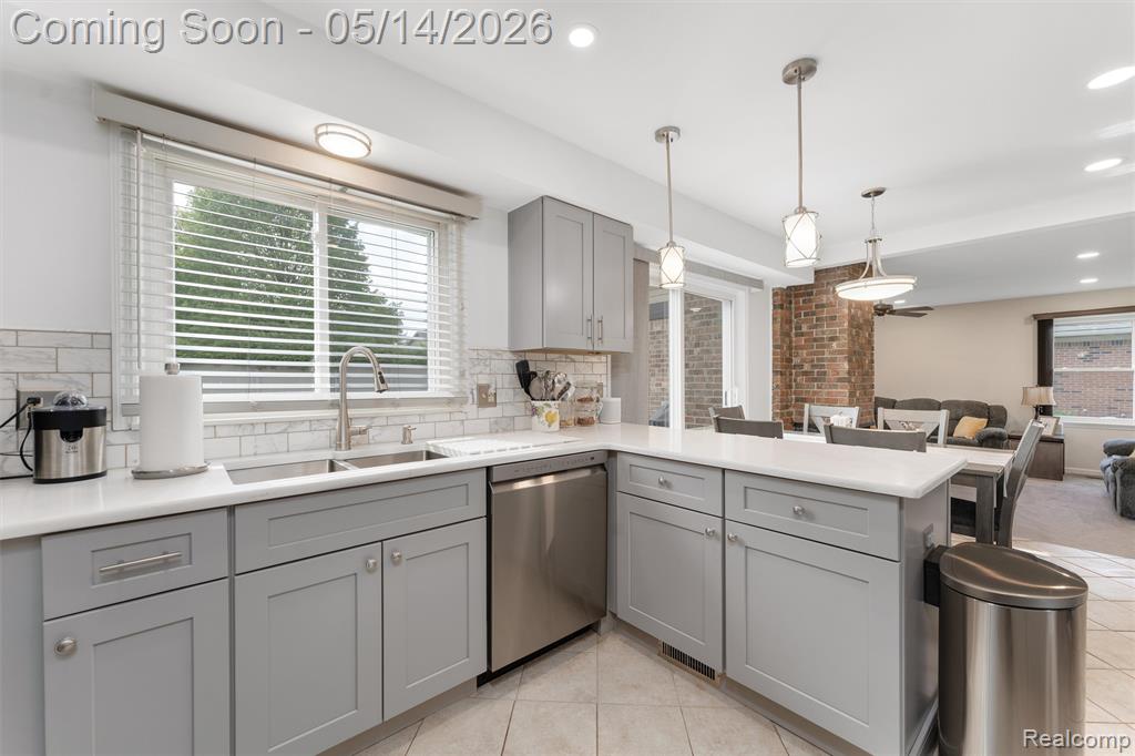 7225 Camelia Court, Canton, MI 48187 — Photo 12