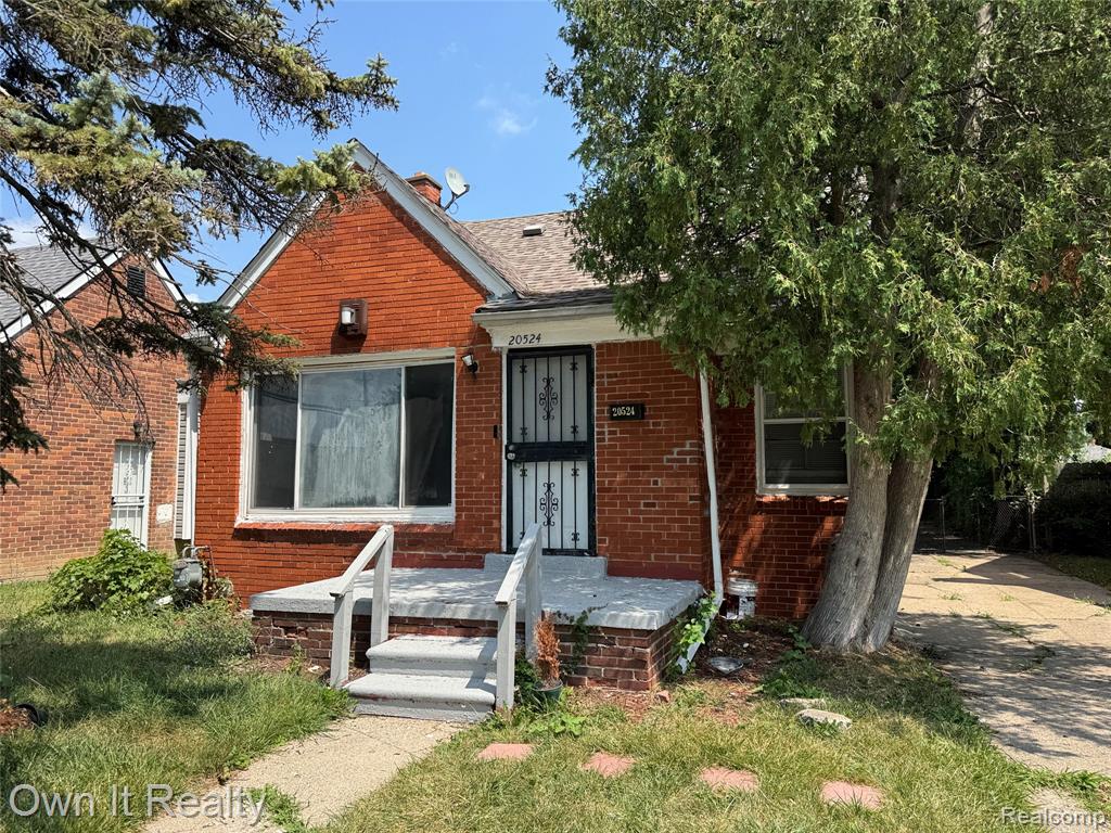 20524 Lesure Street, Detroit, MI 48235