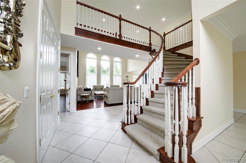 4935 Maceri Circle, Sterling Heights, MI 48314 — Photo 2