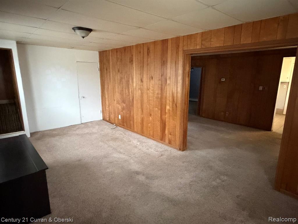 5692 Highview Street, Dearborn Heights, MI 48127 — Photo 2