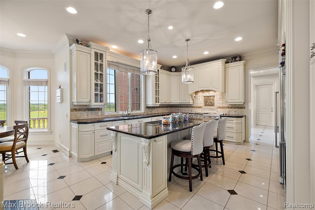 7428 Foxburg Court, Clarkston, MI, 48348