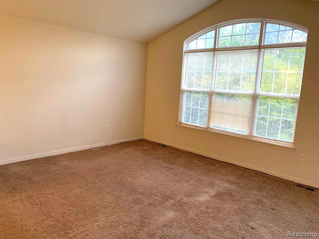 3986 RADCLIFF Drive, Canton, MI 48188 — Photo 11
