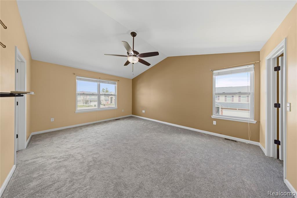 42613 Meridian Drive, Sterling Heights, MI 48313 — Photo 17