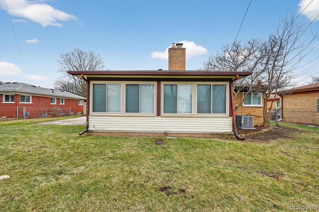 9289 Marion Crescent, Redford, MI 48239 — Photo 25