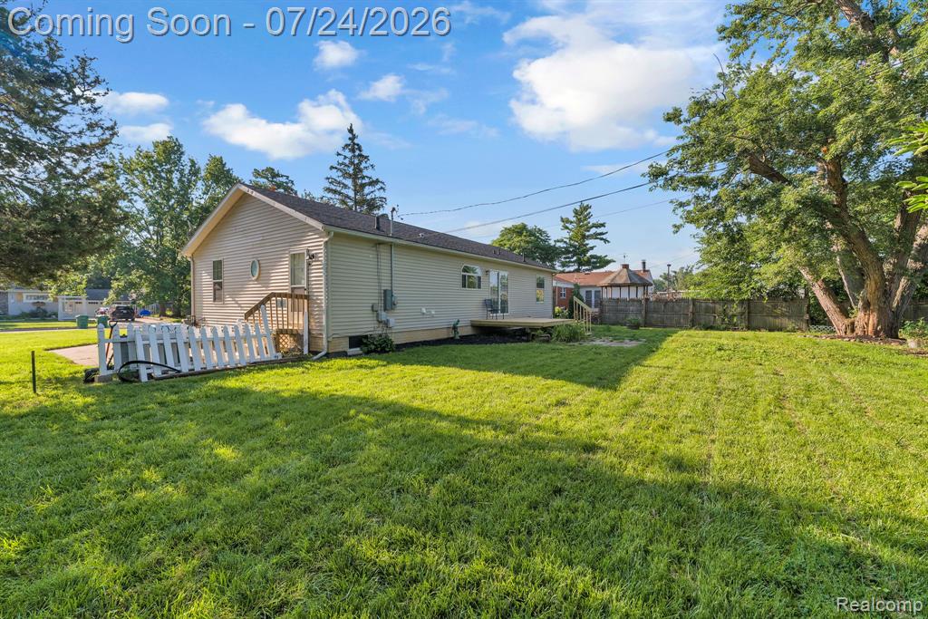 1119 Lathers Street, Garden City, MI — Photo 30