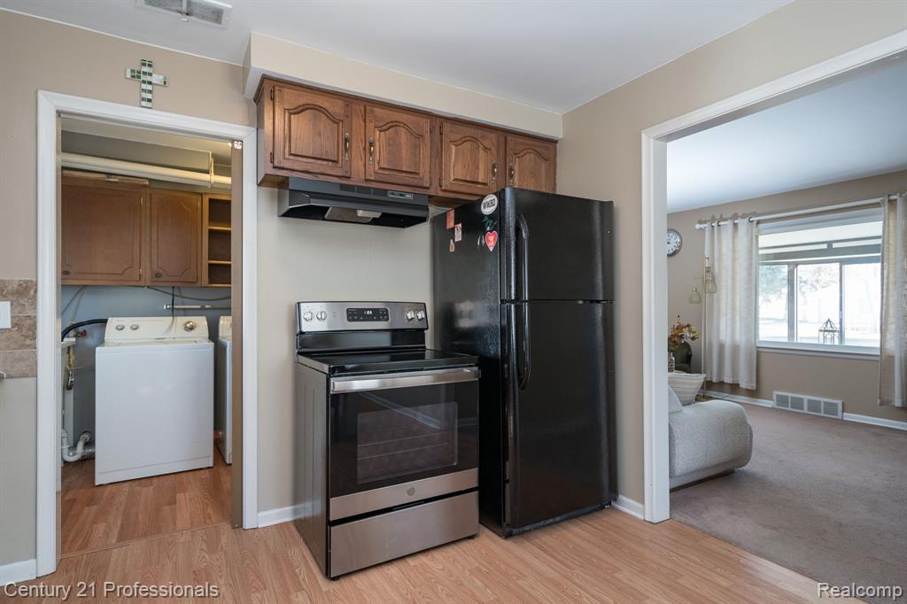 46759 Waco Street, Shelby Twp, MI 48317 — Photo 13