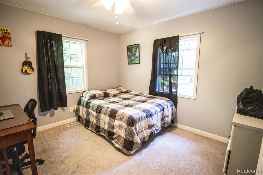 12595 N Budd Road, Burt, MI 48417 — Photo 28