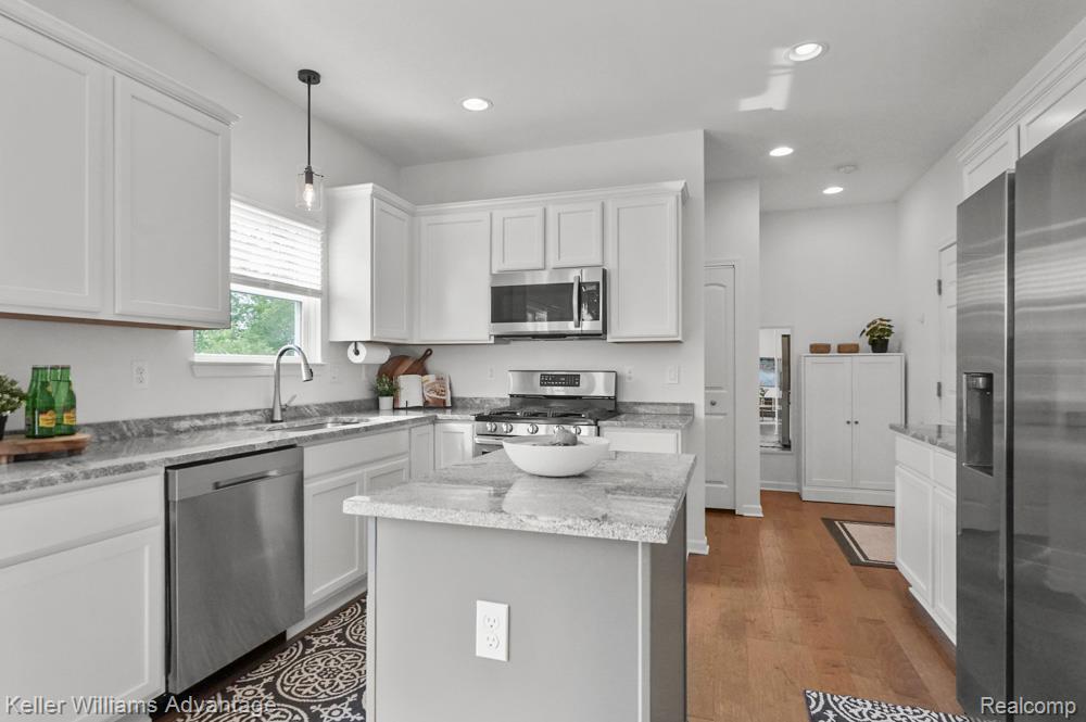 861 N Mill Street, South Lyon, MI 48178 — Photo 12