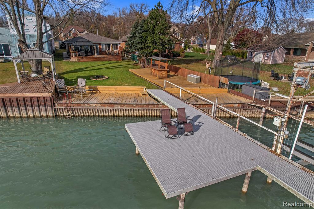 49328 Bayshore Drive, Chesterfield, MI 48047 — Photo 33