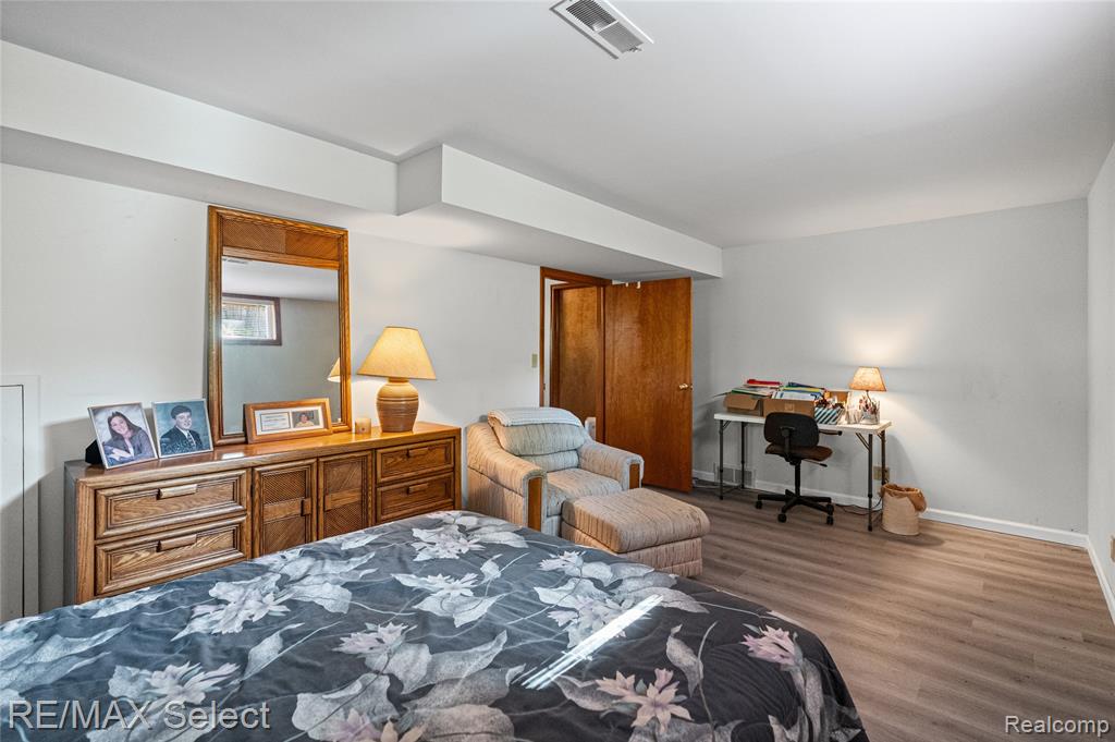 6605 Flushing Road, Flushing, MI 48433 — Photo 32