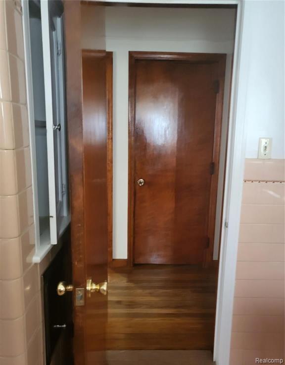 15611 Spring Garden Street, Detroit, MI 48205 — Photo 43