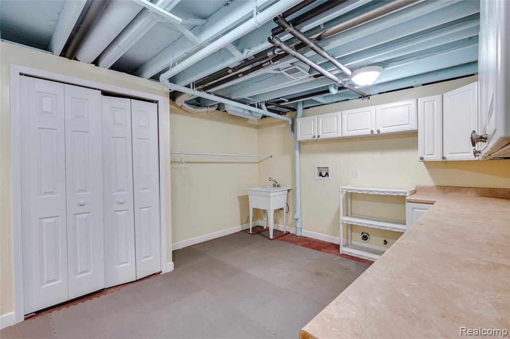 42162 Saratoga Circle, Canton, MI 48187 — Photo 32