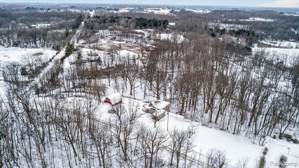 5300 Atlas Road, Grand Blanc, MI 48439 — Photo 49