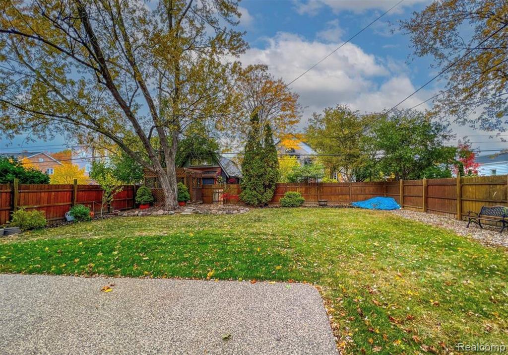 4214 Berkshire Road, Royal Oak, MI 48073 — Photo 26