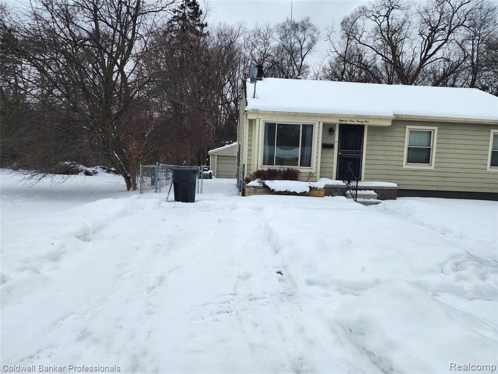 18925 Bentler Street, Detroit, MI 48219 — Photo 3