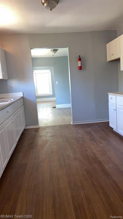 734 Cleophus Parkway, Lincoln Park, MI 48146 — Photo 10