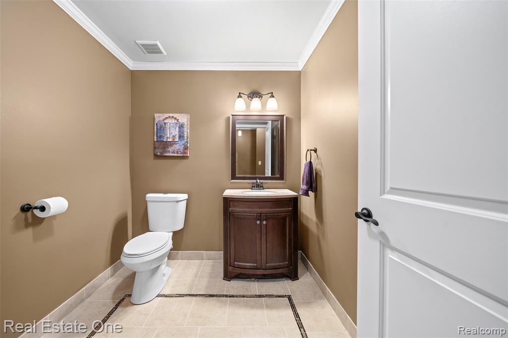 6066 Cheshire Park Drive, Clarkston, MI — Photo 37
