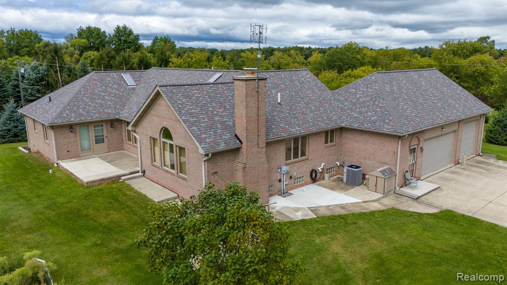 6940 Martin Road, Imlay City, MI 48444 — Photo 2