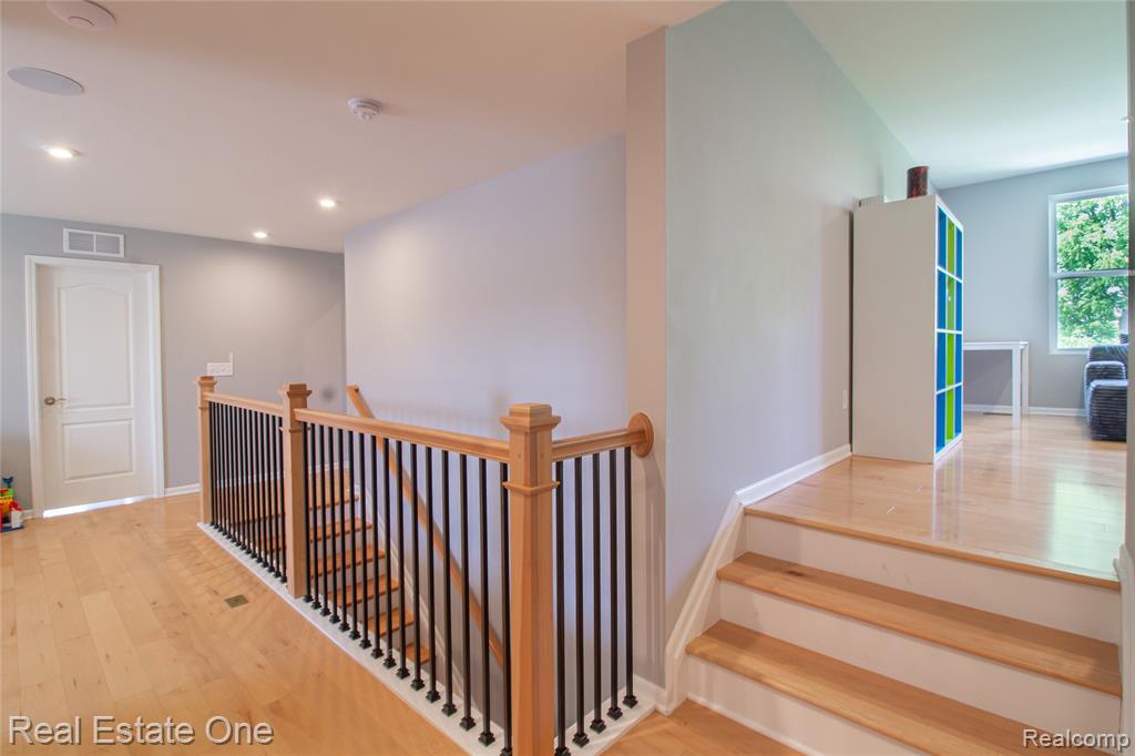 45204 Preserve Court, Novi, MI — Photo 21