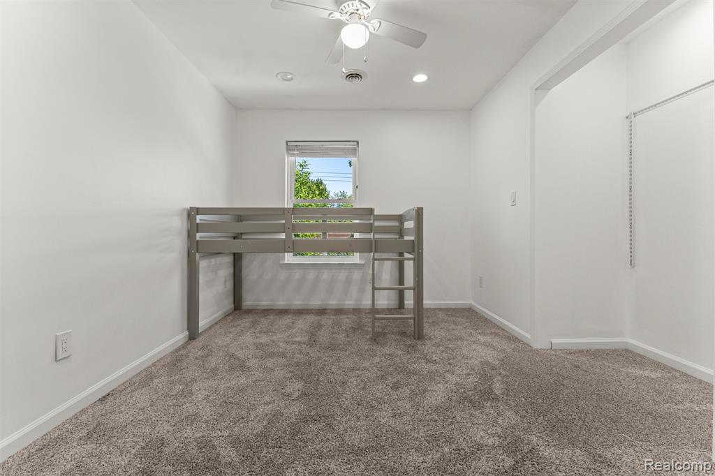 450 N Denwood Street, Dearborn, MI 48128 — Photo 26