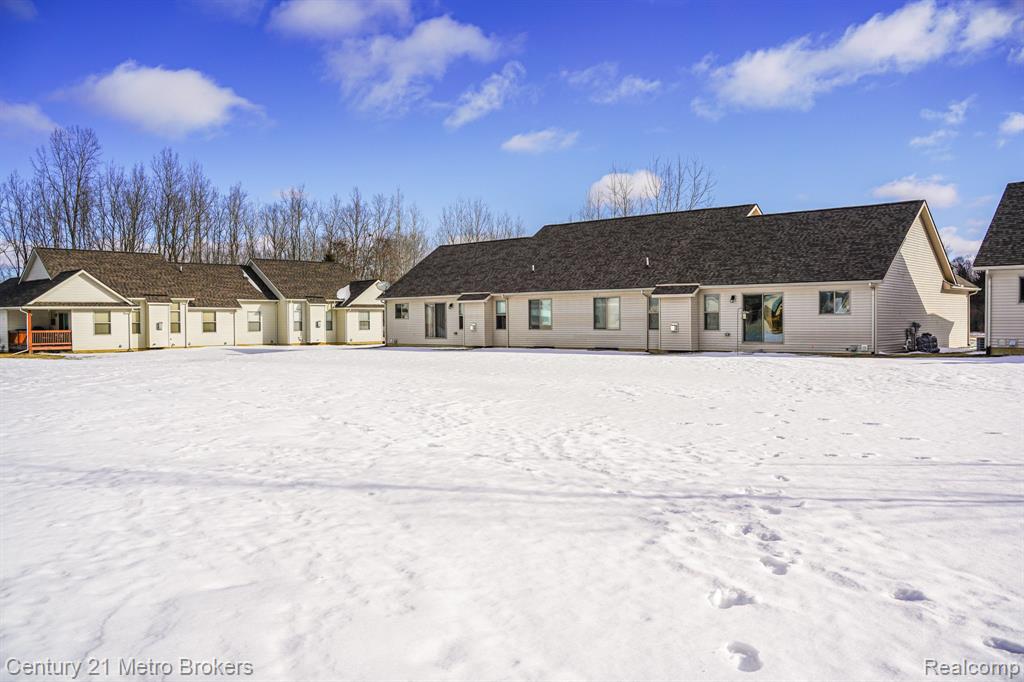 5424 Pintail Court, Burton, MI 48509 — Photo 18