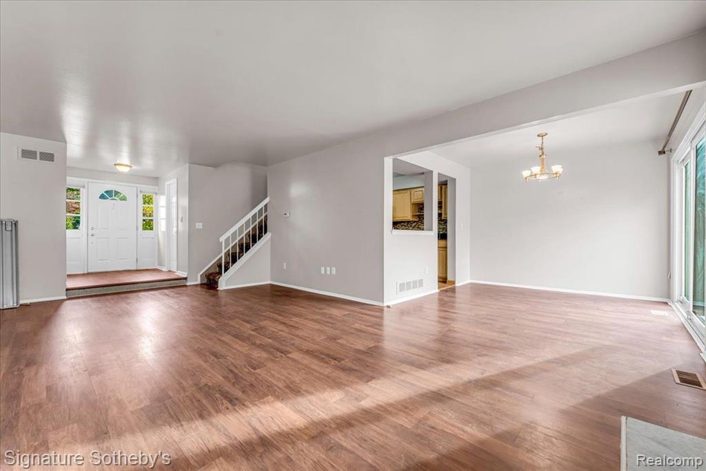 1598 BRENTWOOD Drive, Troy, MI 48098 — Photo 7