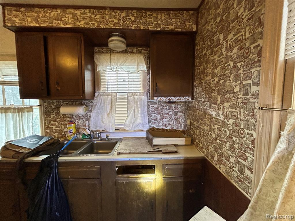 12219 Stout Street, Detroit, MI 48228 — Photo 7