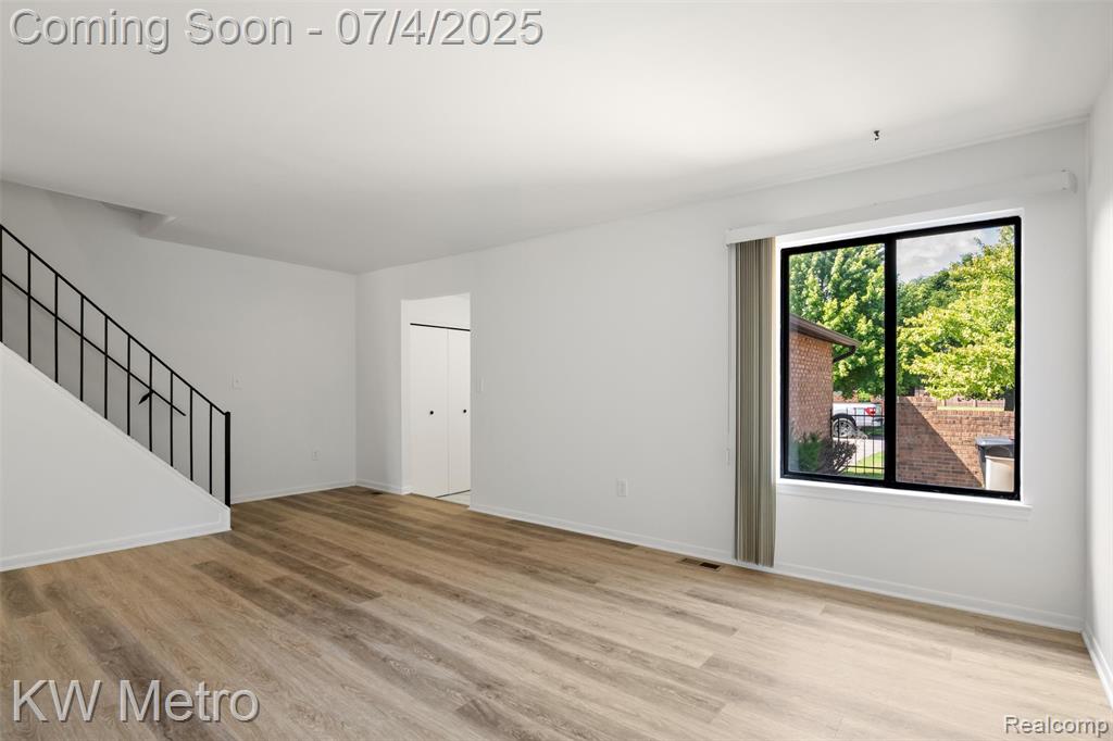 26545 Summerdale Drive, Southfield, MI 48033 — Photo 3