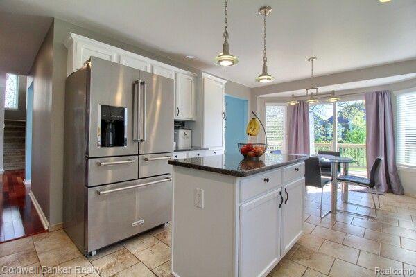 43807 S TIMBERVIEW Drive, Belleville, MI 48111 — Photo 13