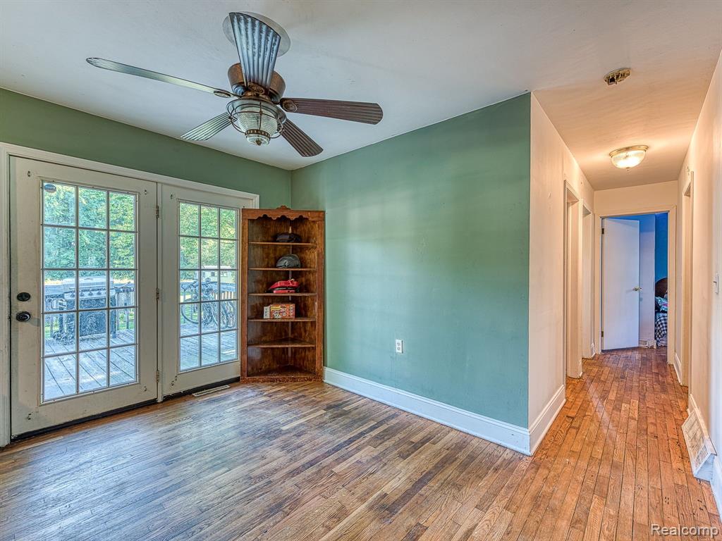 3844 DEERFIELD Road, Adrian, MI 49221 — Photo 4