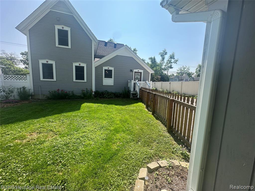 403 N Oak Street, Durand, MI 48429 — Photo 6