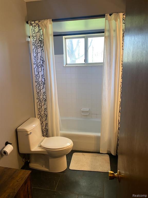 7091 Partridge Drive, Flushing, MI 48433 — Photo 7