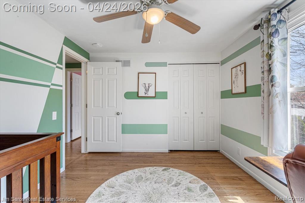 919 Cook Road, Grosse Pointe Woods, MI 48236 — Photo 22